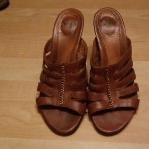 Sofft brand heels size 7.5